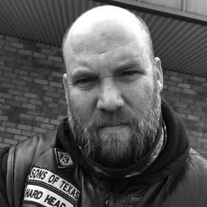 Meet your Posher, Chris